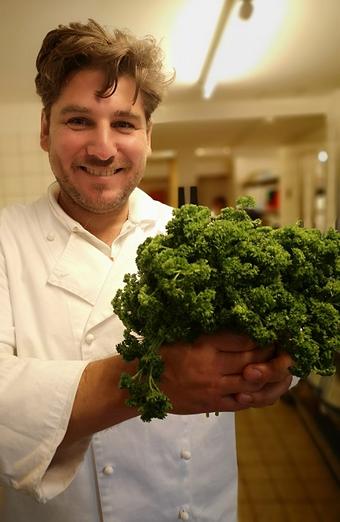 F&B Manager im Hotel Der Föhrenhof 500x750